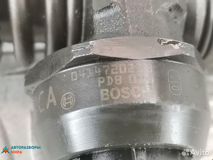 Форсунка Volkswagen Golf 4 2002 038130073AG