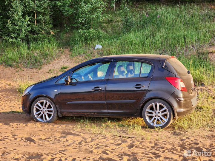 Opel Corsa 1.3 МТ, 2003, 185 000 км