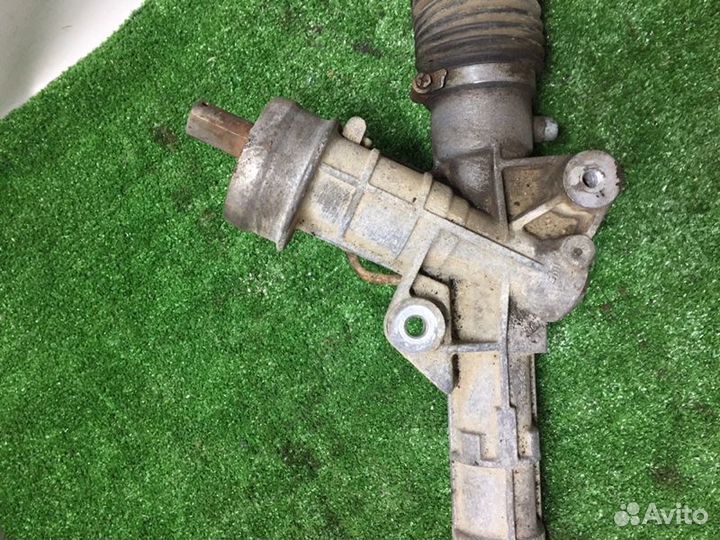 Рулевая рейка Audi A6 универсал 2.5 AKN 2000