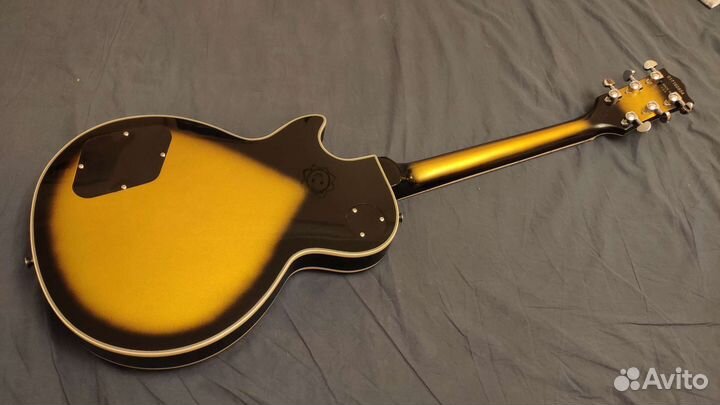 Реплика Gibson Les Paul Custom gold-burst