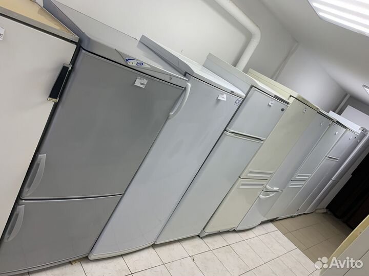 Холодильник в безупречном состоянии. Гарантия