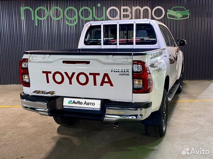 Toyota Hilux 2.7 AT, 2022, 6 356 км