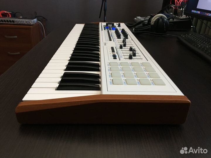 Midi клавиатура Arturia Keylab 61