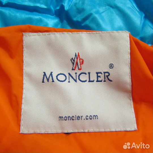 Новое пуховое пальто Moncler