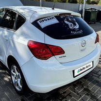 Opel Astra 1.6 MT, 2011, 220 000 км, с пробегом, цена 680 000 руб.