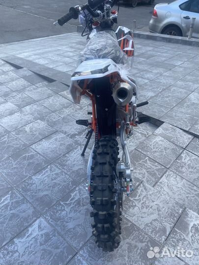 Питбайк kayo basic TT125EM 17/14 KRZ (механ. сцеп)