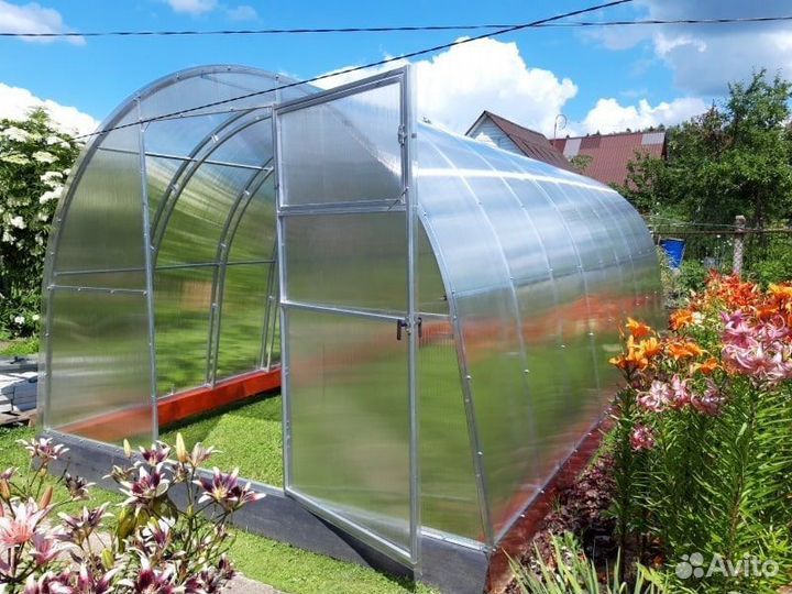 Теплица арочная