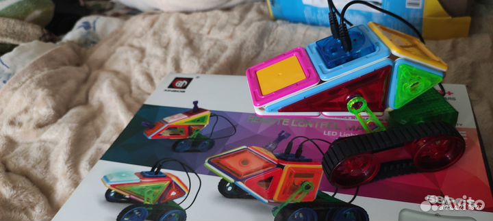 Магнитный конструктор радиоуправляемый