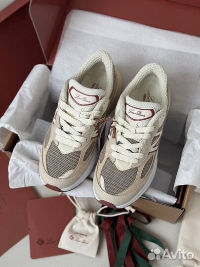 Кроссовки New Balance x Loro Piana 990v6