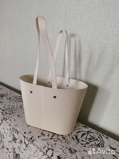 Коробка корзинка для цветов овальная