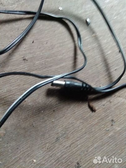 Зарядное устройство-адаптер