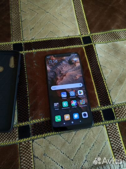 Xiaomi Mi 8, 6/128 ГБ