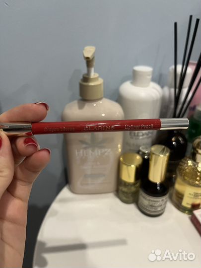 Clarins карандаш для губ