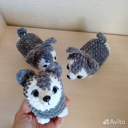 Вязаные игрушки. Корги, хаски, мопс