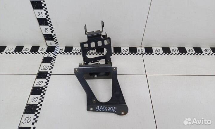 Кронштейн бака Adblue Volvo FH 4