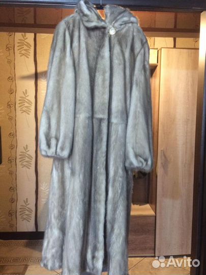 Шуба норковая с капюшоном 48-50