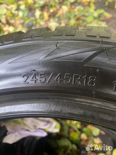 Sailun Ice Blazer Stud 245/45 R18