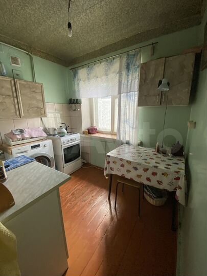 3-к. квартира, 42 м², 1/4 эт.