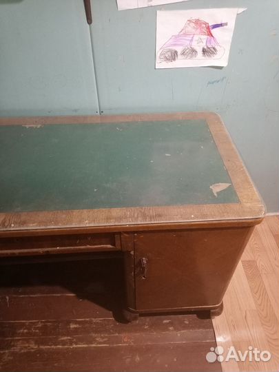 Стол с зелёным сукном, под реставрацию