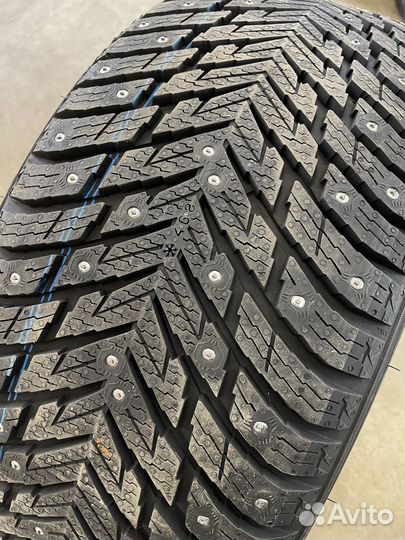 Nokian Tyres Hakkapeliitta 10p SUV 225/55 R18 102T
