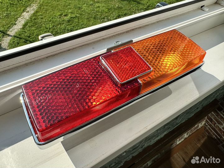 Фонарь задний правый ваз 21011