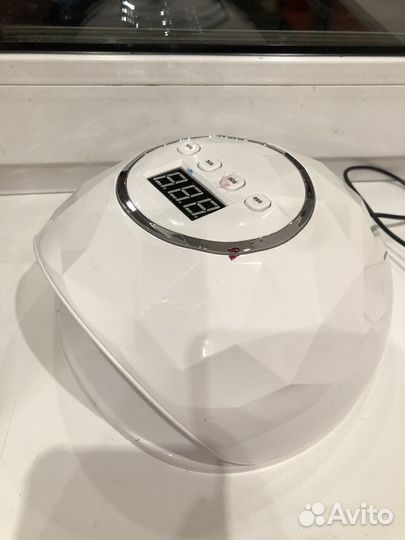 Лампа для маникюра