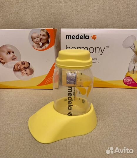 Молокоотсос ручной Medela Harmony