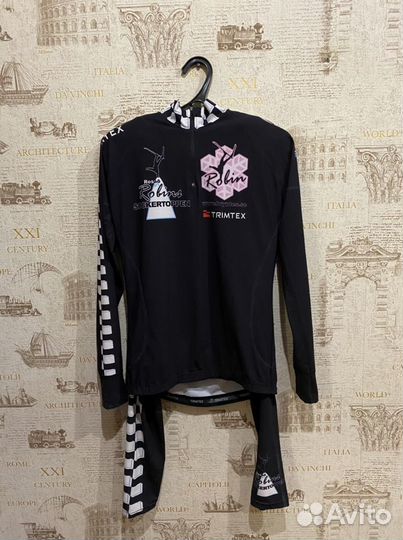 Комбенизон гоночный лыжный