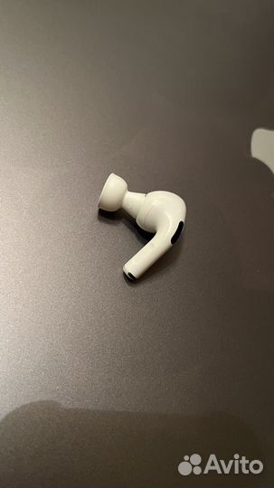Airpods pro наушник левый