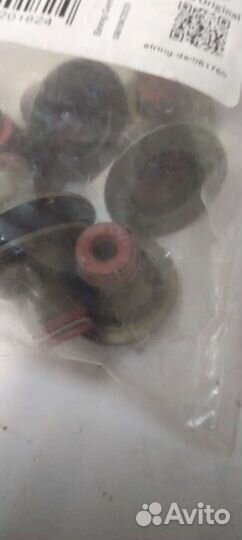 Масло сьемные колпачки Opel Astra J