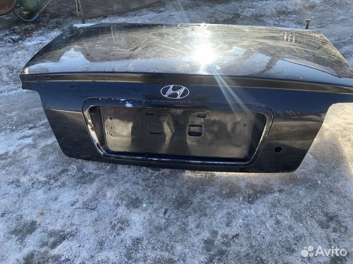 Крышка багажника Hyundai Sonata EF