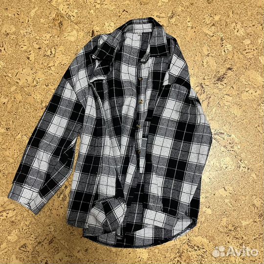 Вещи женские одним лотом