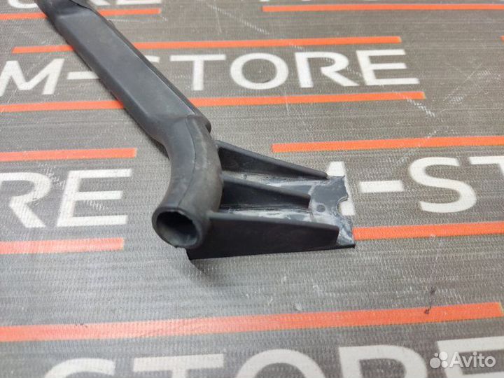 Шланг отвода конденсата Bmw 7-Series E66/65