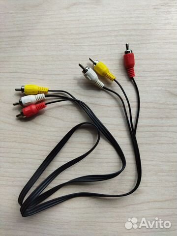 Шнур аудио/видео тюльпан-тюльпан 3RCA- 3RCA