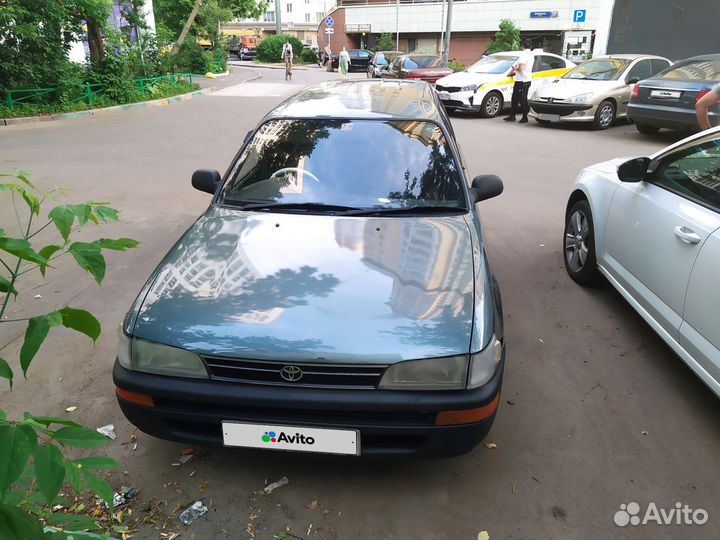 Toyota Corolla 1.5 AT, 1993, 1 000 км