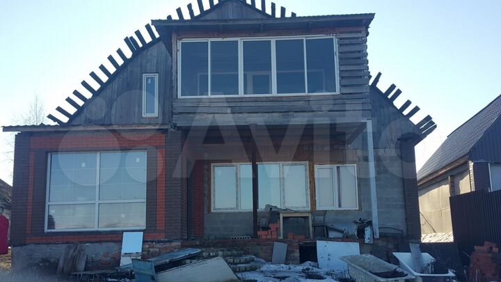 Дом 180 м² на участке 45 сот.