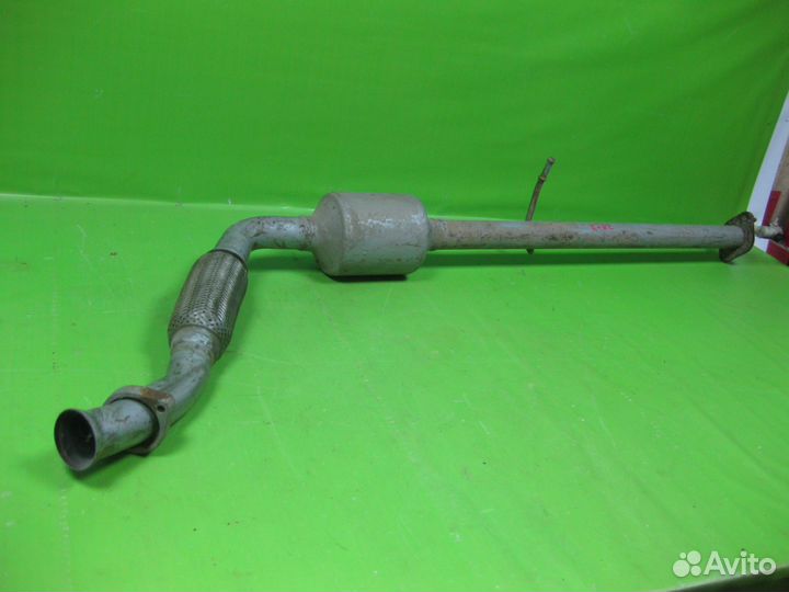 SSangYong Actyon приемная труба глушителя