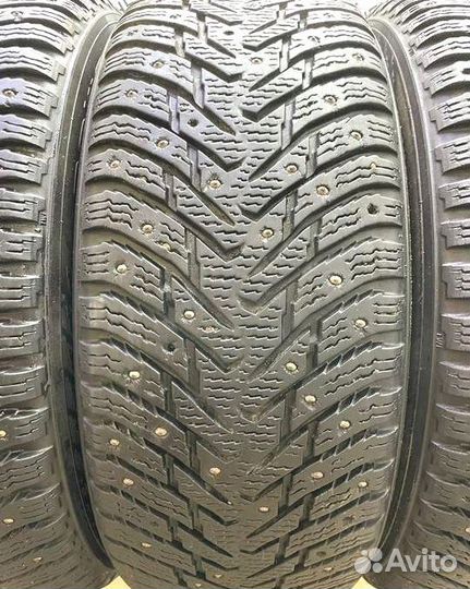 Nokian Tyres Hakkapeliitta 8 205/55 R16 97V