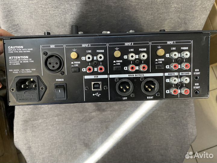 Behringer nox 303