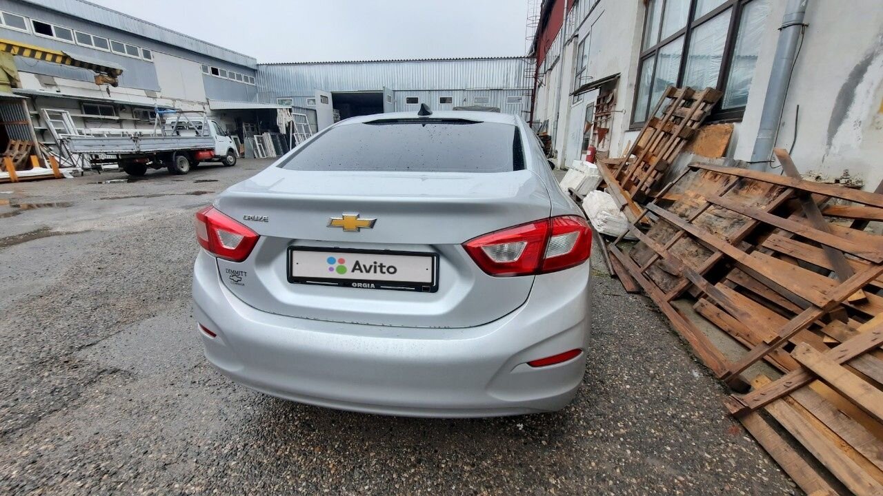 Chevrolet Cruze: фото владельца