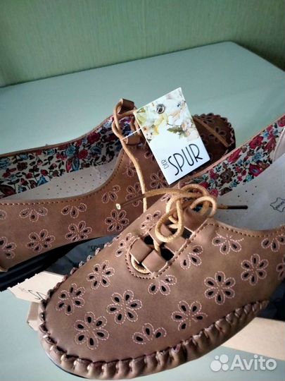 Туфли женские 39 размер новые