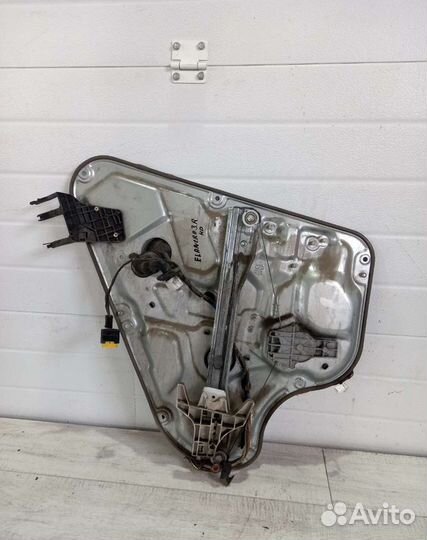 Стеклоподьемник задней правой двери Hyundai Elantr