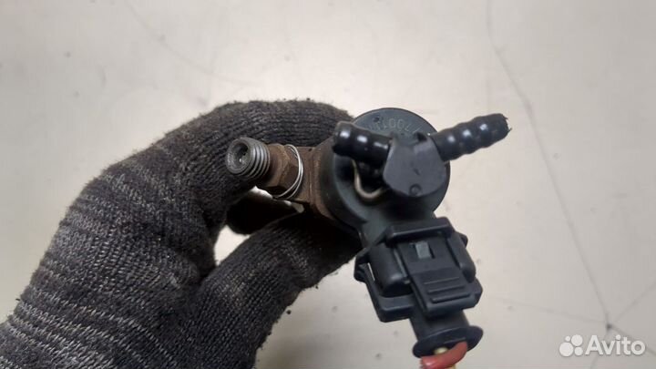 Форсунка топливная Volvo S40 / V40, 2003