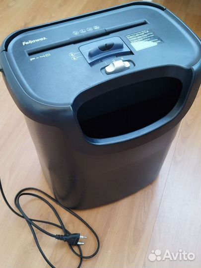Шредер для бумаги Fellowes p40 Ростест