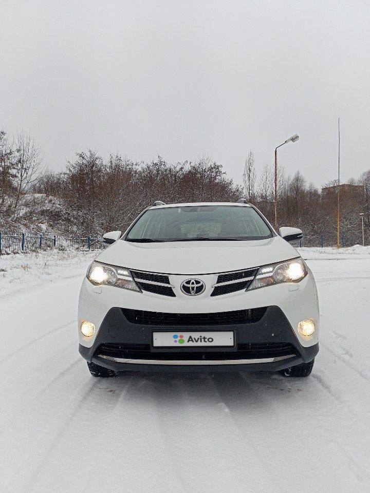 Toyota RAV4: фото владельца