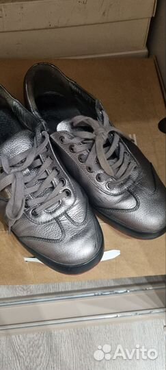 Кожаные кеды