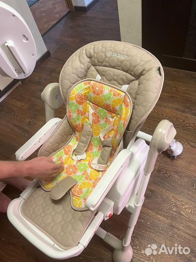 Стульчик для кормления