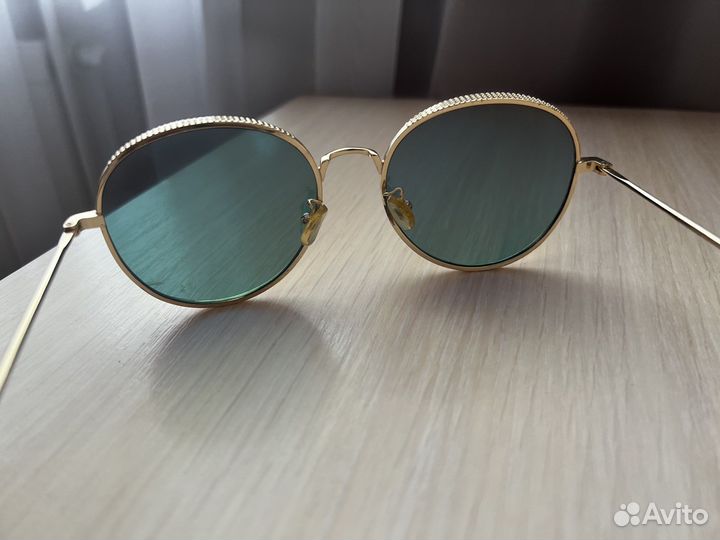 Солнцезащитные очки