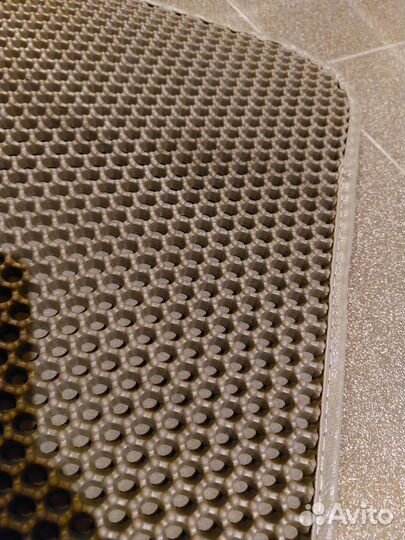 Коврик для кошачьего туалета