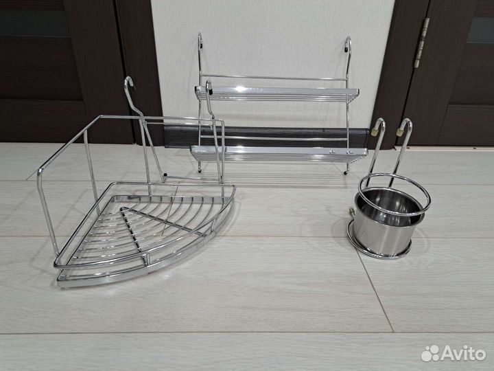 Полки подвесные на рейлинг